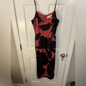 Gorgeous black & soft red floral LOFT dress, spaghetti straps and waist tie